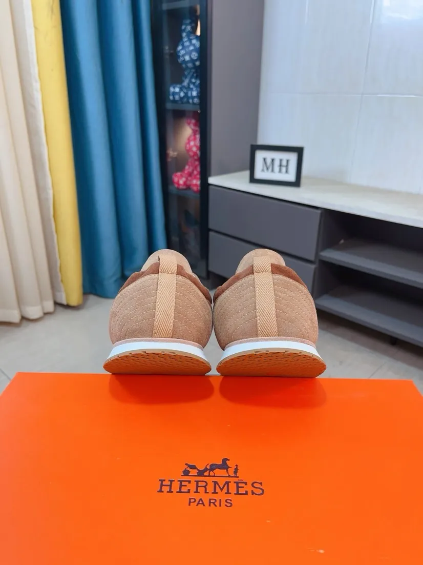 Men's shoes 💰480🌸🌸[HERMES] Hermès sneakers, the upper is made of calfskin and suede, imported materials, full of texture, the lightweight sole is decorated with contrasting patterns, creating a versatile fashion style. Size: 38-44, 45 customized